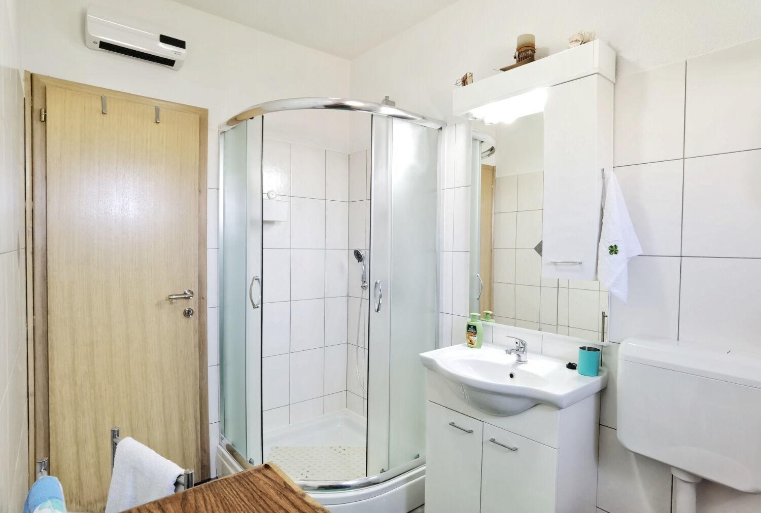 Apartments Adria - Seafront & Seaview Луково-Шугарье Экстерьер фото